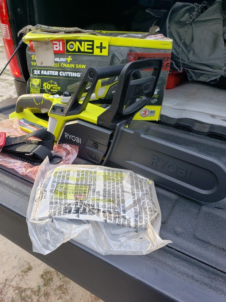RYOBI
ONE+ 18V 10 in. Battery Chainsaw (Tool Only)