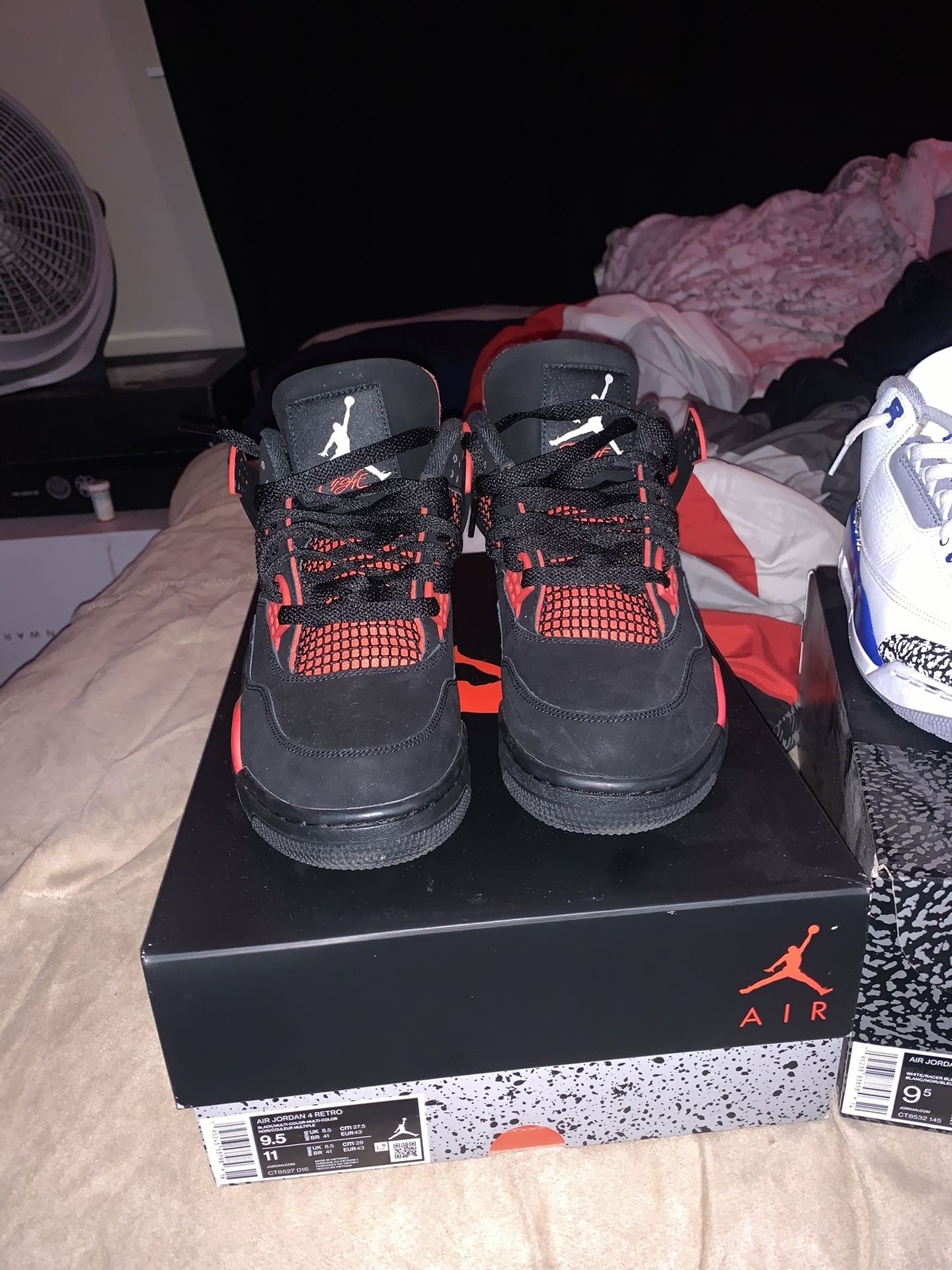Jordan 4s