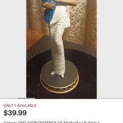 Vintage 1997 AVON "ESSENCE OF Motherhood" Statue