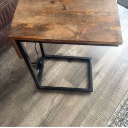C-Shaped Side Table Wood and Metal