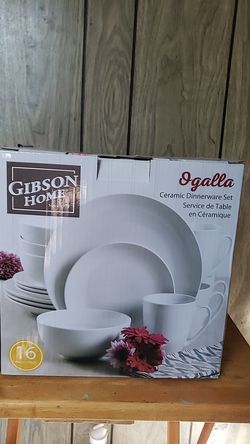 Ceramic dinnerware set $25 obo