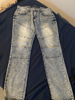 Young Men Jeans Size 32/30 In Good Condition OBO