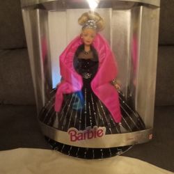 Holiday Barbie 1998