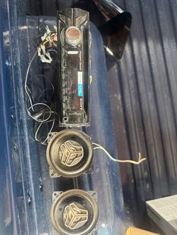 Sony Car Stereo with JVC speakers