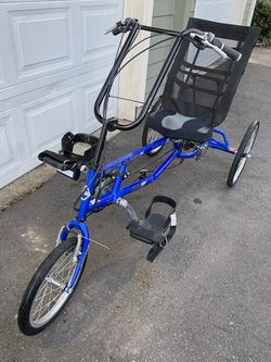 three wheel bike