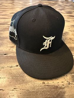 Fear of God x New Era Black Brooklyn custom fitted hat. Size 7 3/4.