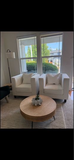Set of 2 White Accent Chairs