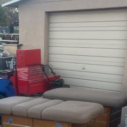 Living Earth Craft  Nuage Spa Massage Table