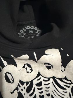 black spider hoodie size M