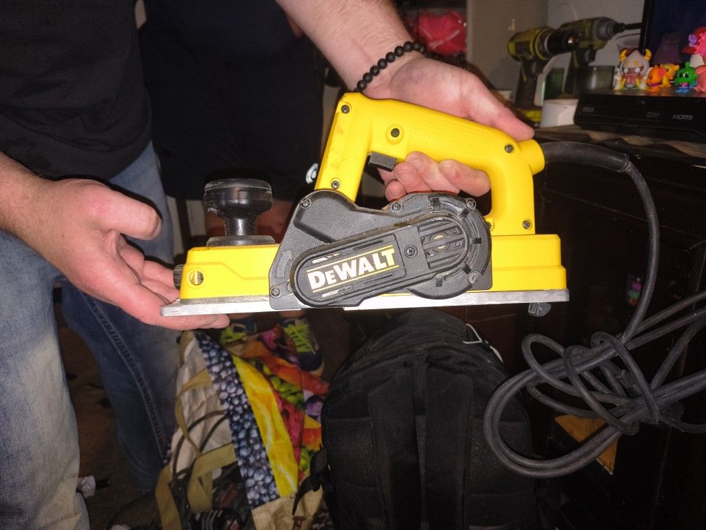DeWalt Planer