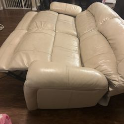 Recliner sofa 
