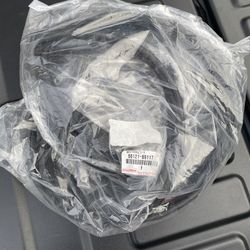 1(contact info removed) Toyota Pickup 4Runner Windshield Rubber Weatherstrip Gasket OEM 56121-89117