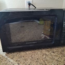 Microwave Oven 