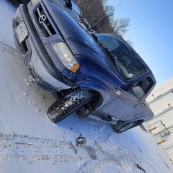 2003 Mazda B-Series Pickup