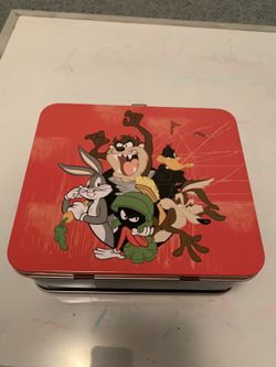 New Looney Tunes Lunch Box