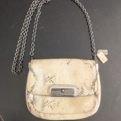 Coach Shoulder Bag 