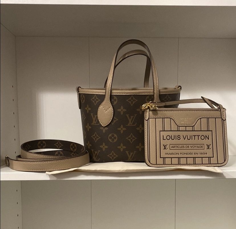 Louis Vuitton Bag ONLY $250!!