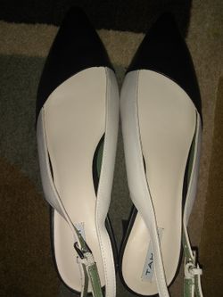 Tahari soft leather shoes