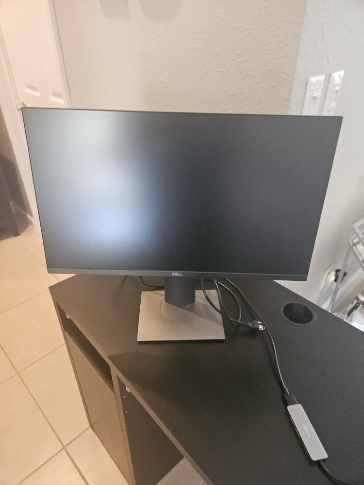 Dell 24" Computer Monitor
