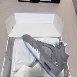 Jordan 5 Wolf Grey DS New Size 9 Men From SNKRS EA With Proof Of Purchased!