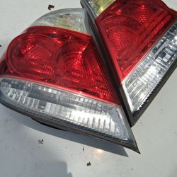 05 TOYOTA CAMRY HEADLIGHTS 