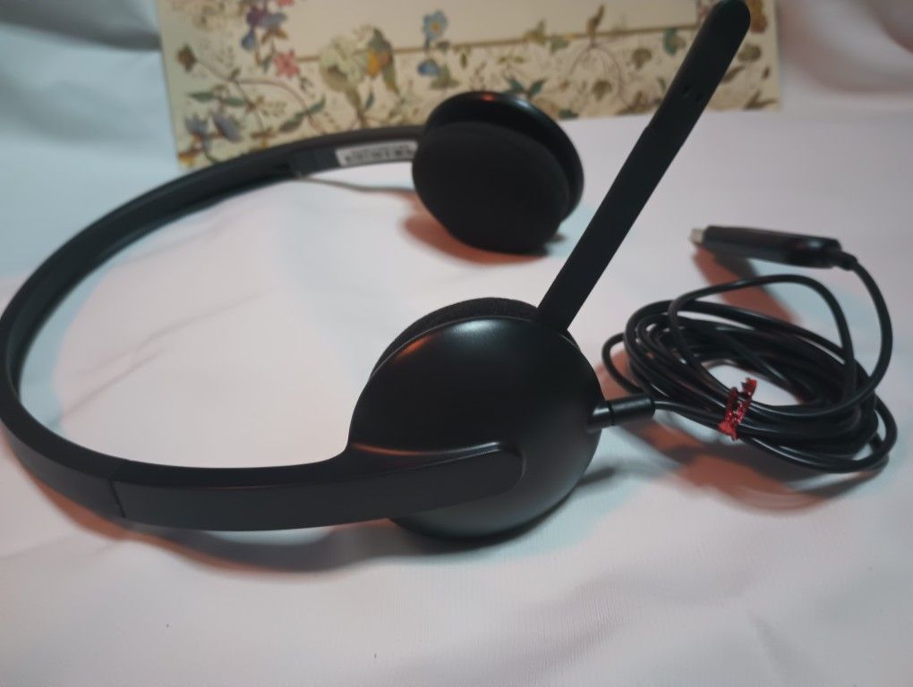 Logitech Headset With Microphone