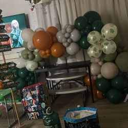 Balloon Garland 