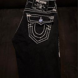 Black True Religion Jeans