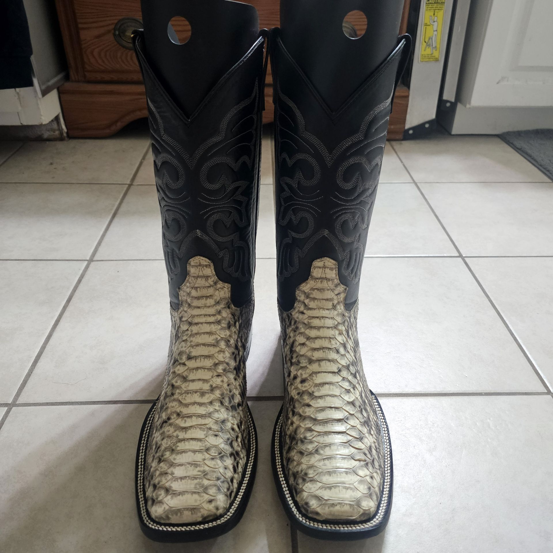 Cowboy Boots Python Square Toes
