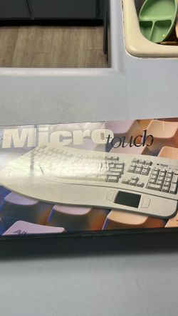 Micro touch split key keyboard