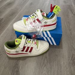 Adidas Grinch Forum Lows Creme Size 9