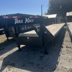 40’ Trailmaxx Flatbed Gooseneck W/ Mega Ramps