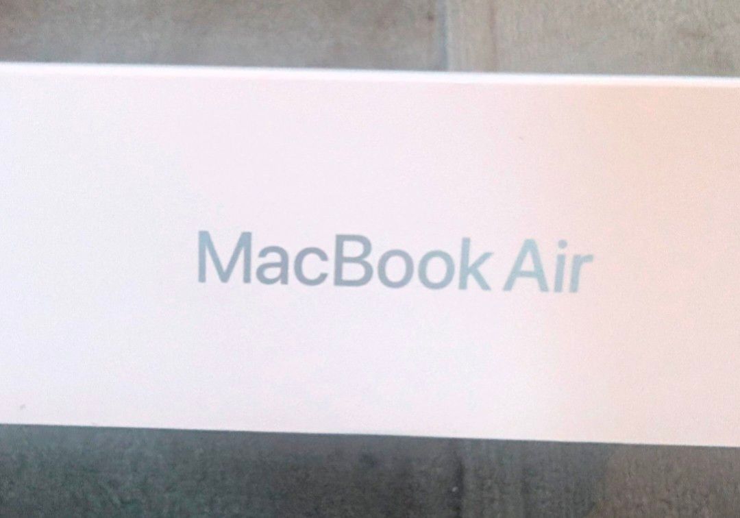 Apple - MacBook Air 15-inch Laptop