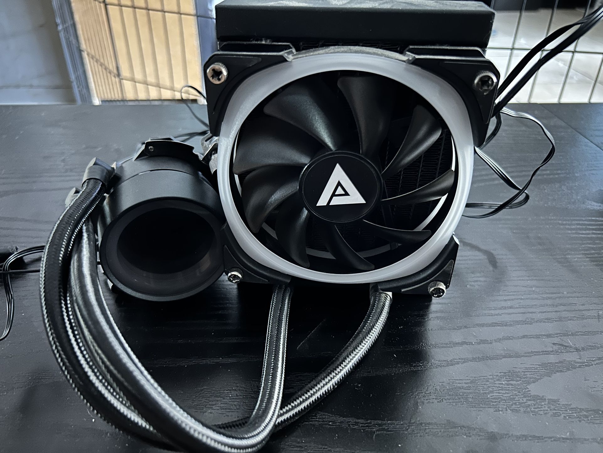 Cyber power Water Cooler