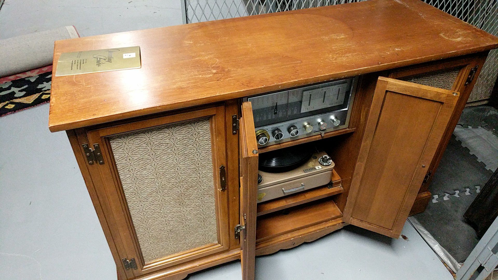 Tv stand with record player and radio