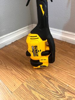 DeWalt Flexvolt 60 V MAX 17 in Cordless Brushless Powered Attachment Capable Trimmer TOOL ONLY