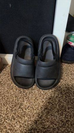 Zara Sandals