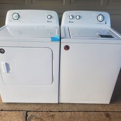 Like New washer and dryer set / Lavadora y Secadora