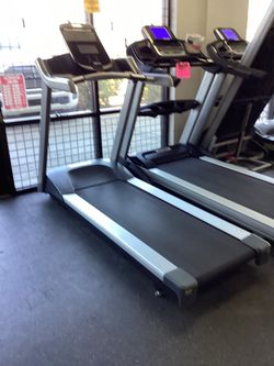 Precor TRM 223 precision Series Treadmill