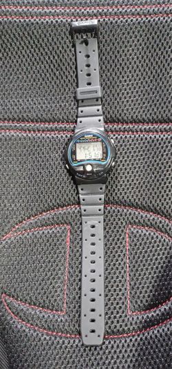 Casio T-100 Watch World Time Thermometer Japan
