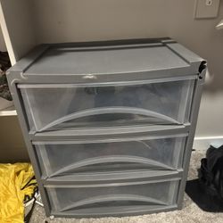 3 Tier Plastic dresser