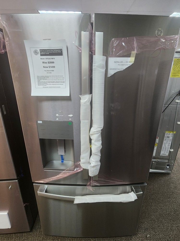 25.6 cu.ft.French Door Refrigerator in Fingerprint Resistant Stainless Steel, ENERGY STAR