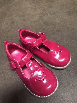 Toddler girl flats size 8 (hot pink)