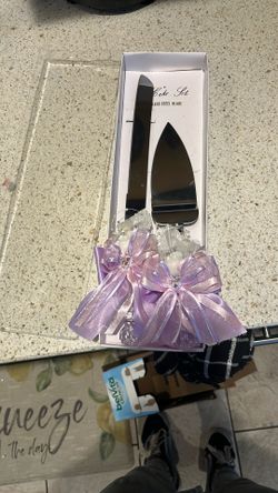 Cake Cutting Utensils
