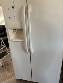 Frigidare Refrigerator
