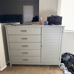 Bedroom Dresser