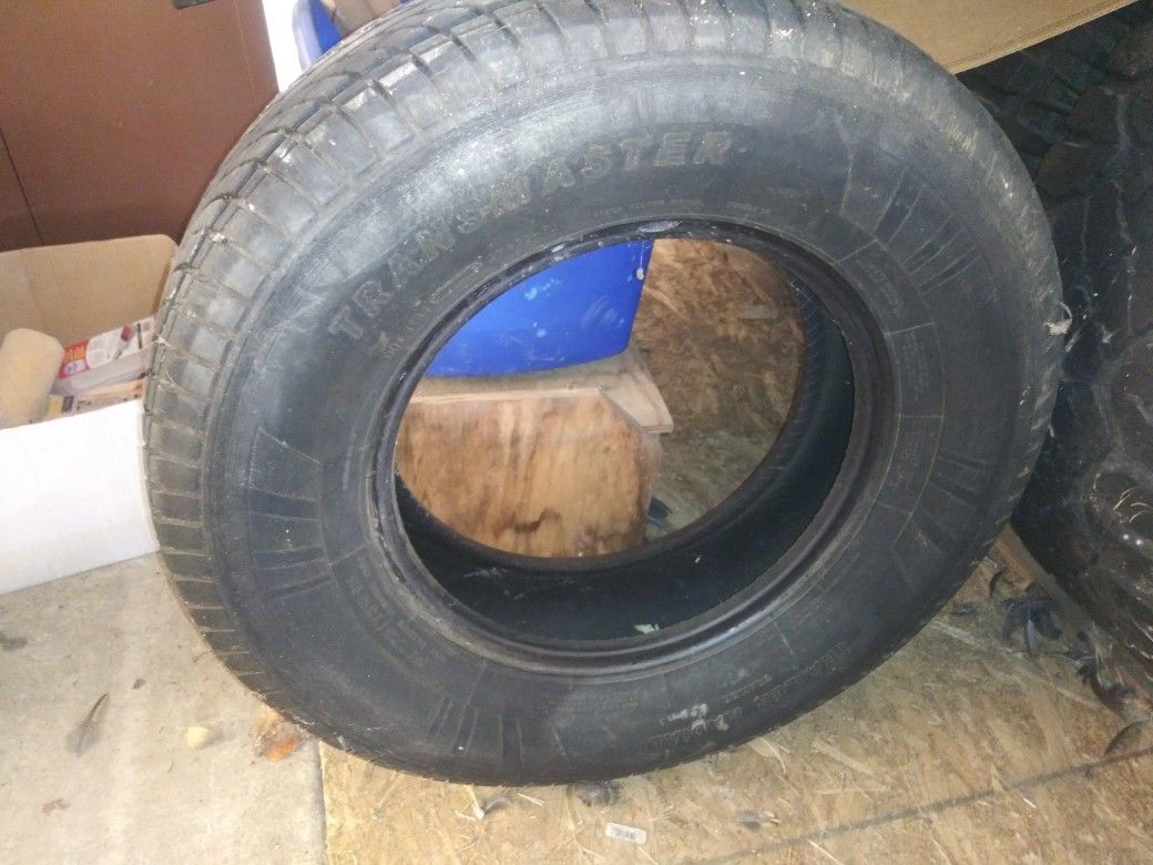 Trailer only Tire 225 75 r15