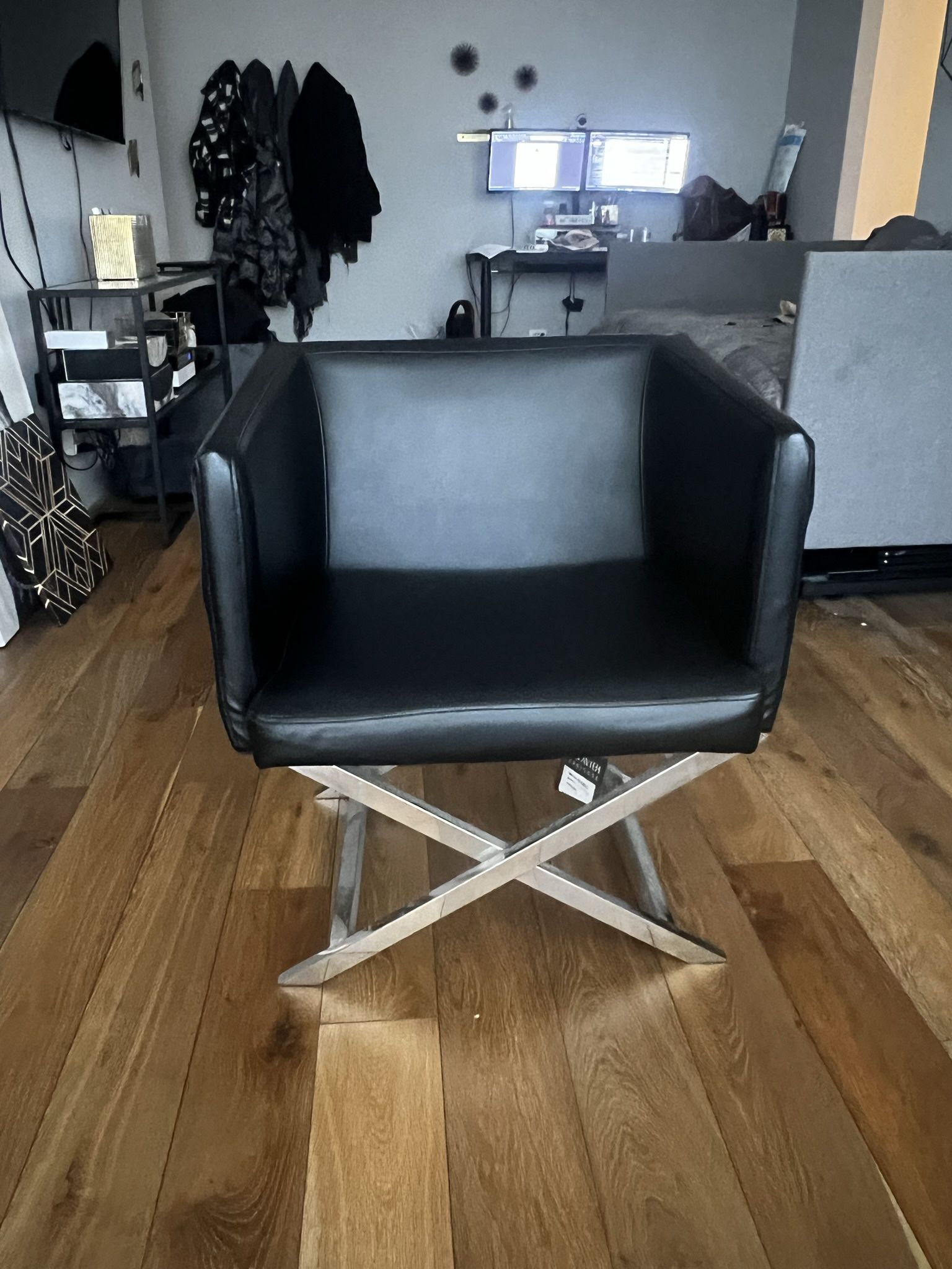 Safavieh Black Arm Chair