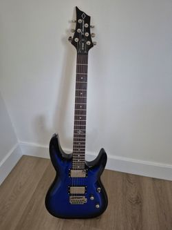 Blue Diamond LT Series guitar w/ Dean guitar case, instrument cable, and guitar strap