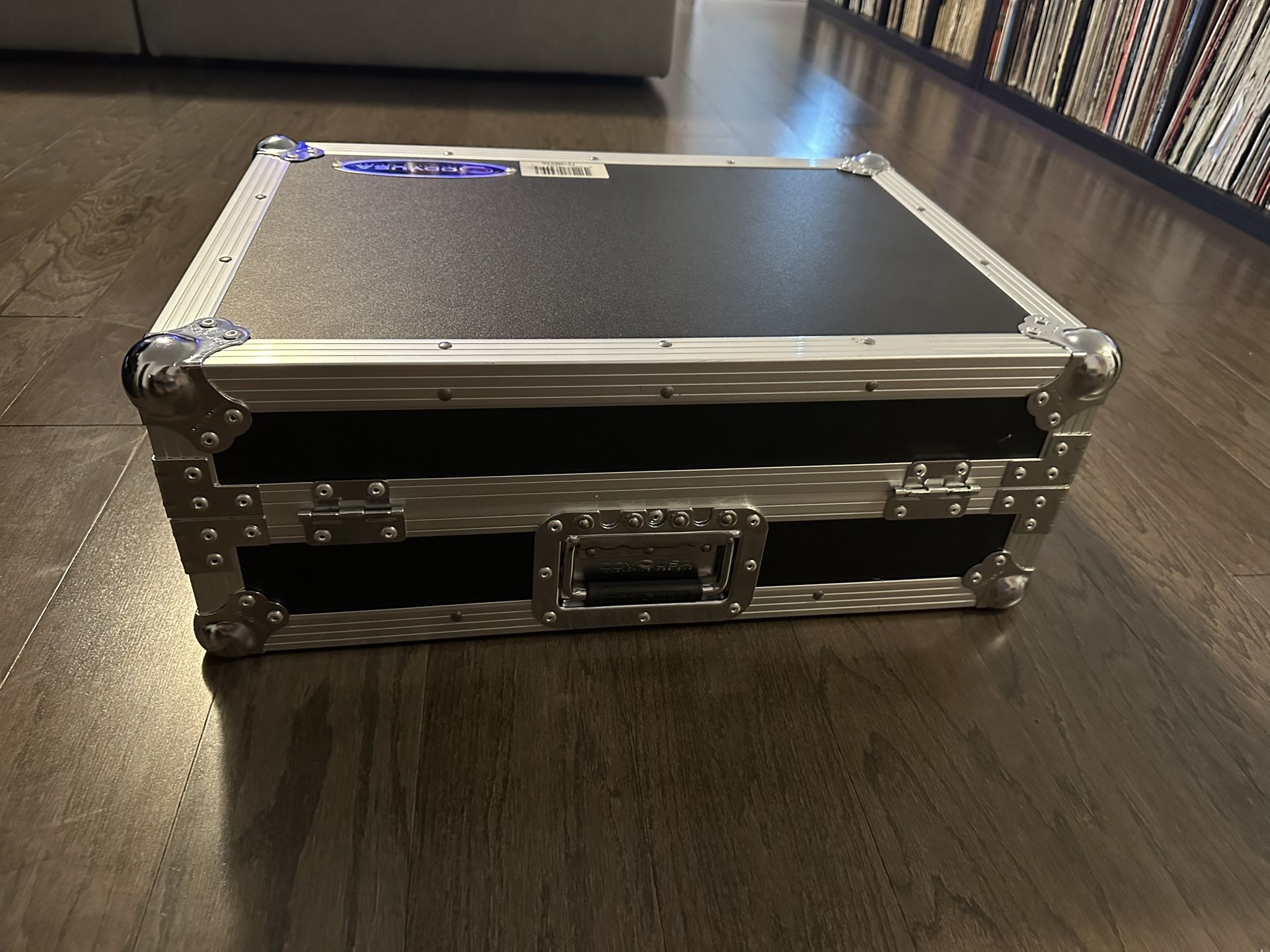 Odyssey OdyUSA Flight Case For Pioneer Mixer